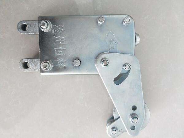 Safety Lock for suspended working platform