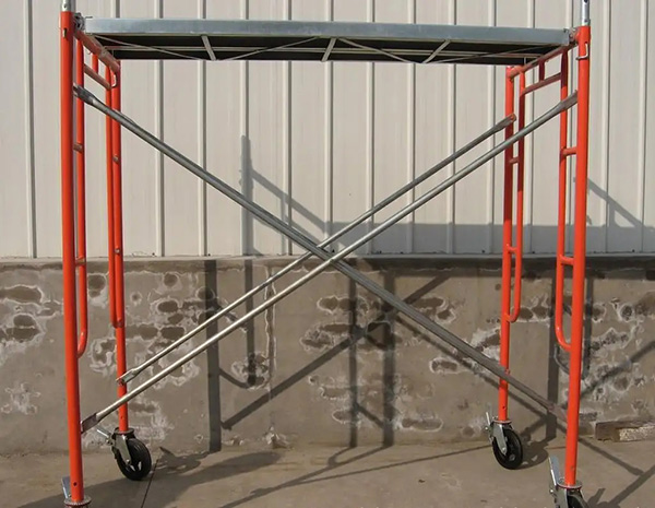 rolling scaffold