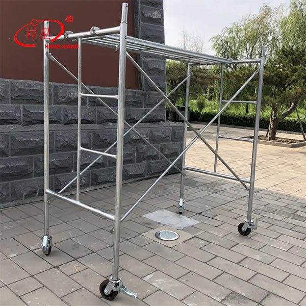 Steel rolling scaffold, rolling scaffolding tower for sale